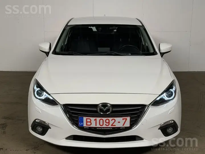 Mazda Mazda3 2015 photo 4
