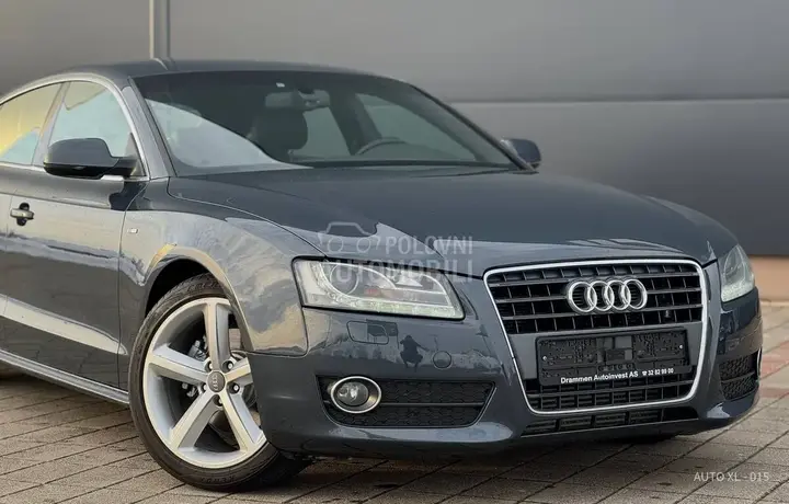 Audi A5 2010 photo 2