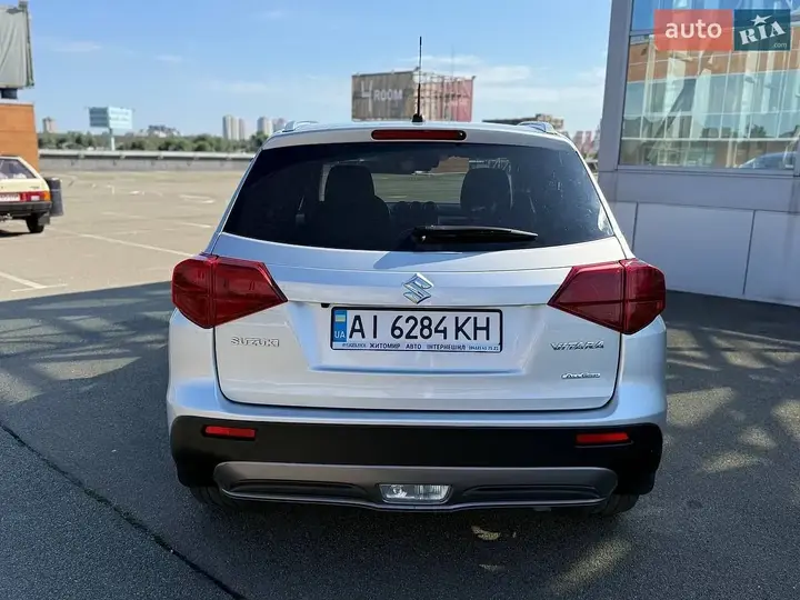 Suzuki Vitara 2019 photo 5