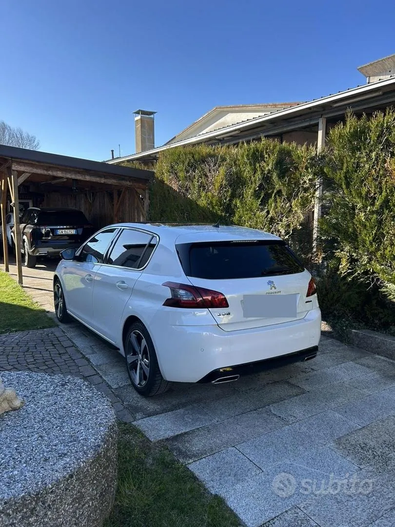 Peugeot 308 2019 photo 3