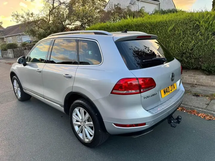 Volkswagen Touareg 2012 photo 4