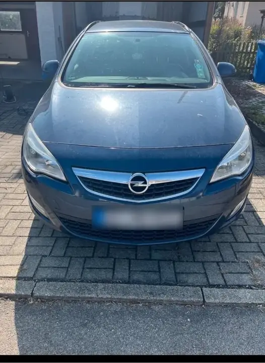 Opel Astra J