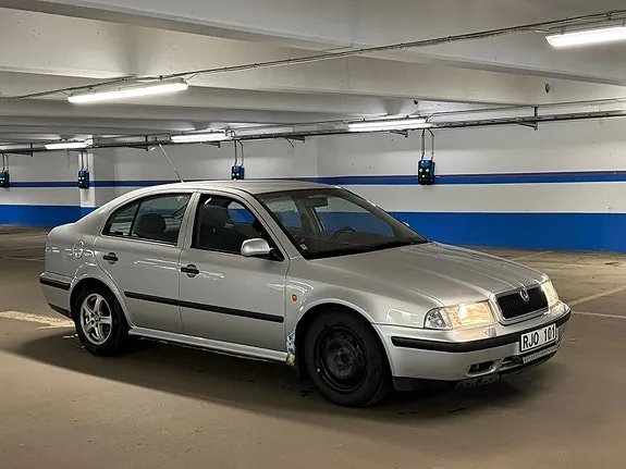 Skoda Octavia 2000 photo 5