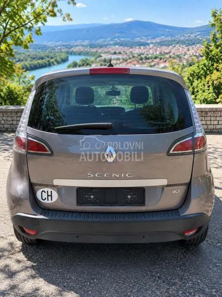 Renault Scenic 2015 photo 4