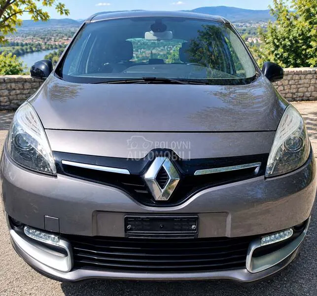 Renault Scenic 2015 photo 2