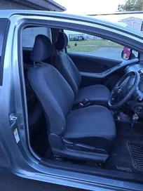 Toyota Yaris 2010 photo 5