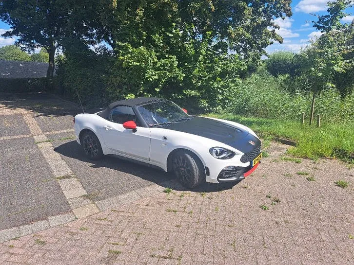Fiat 124 Spider