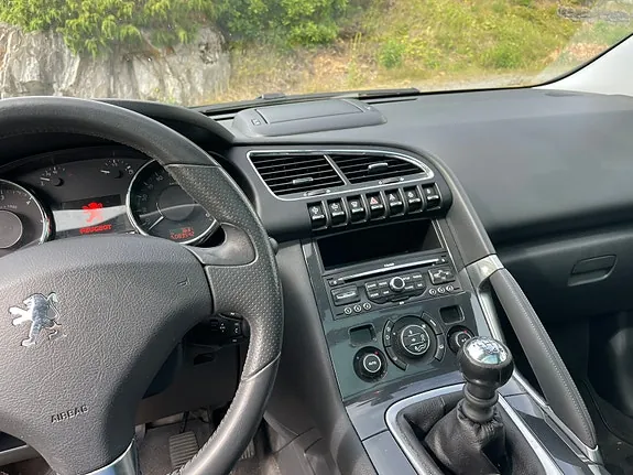 Peugeot 3008 2010 photo 4