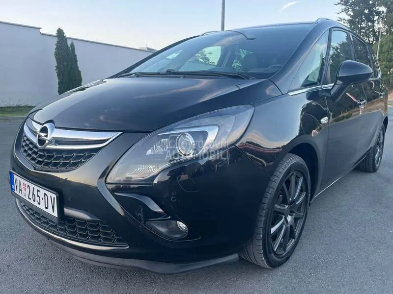 Opel Zafira 2013 photo 3