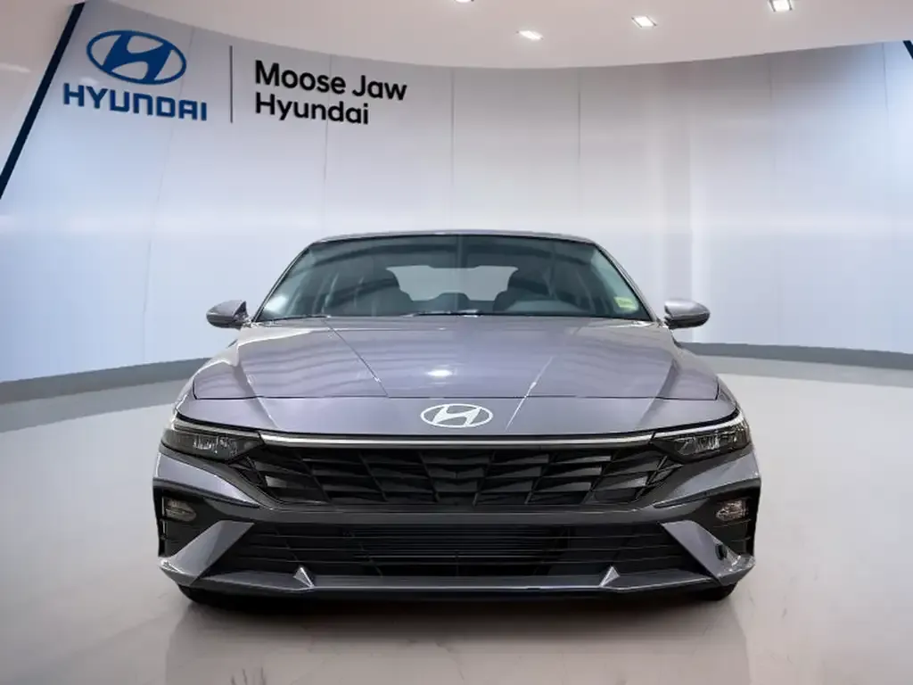 Hyundai Elantra 2026 photo 2
