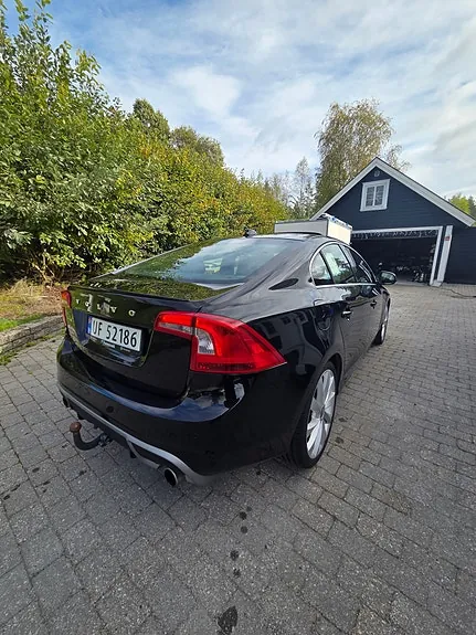 Volvo S60 2012 photo 5