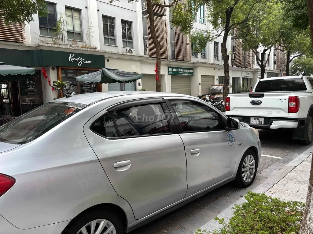 Mitsubishi Attrage 2019 photo 2