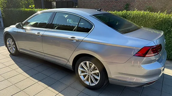 Volkswagen Passat 2020 photo 3