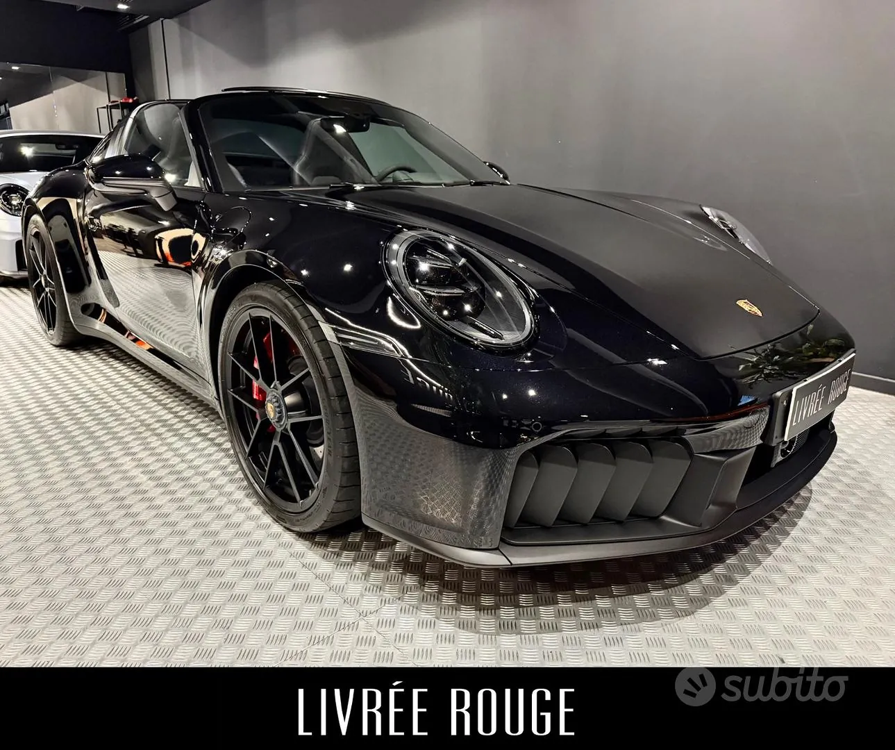 Porsche 911 2025 photo 2
