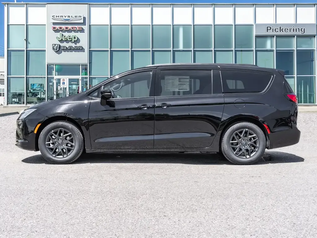 Chrysler Pacifica 2027 photo 3