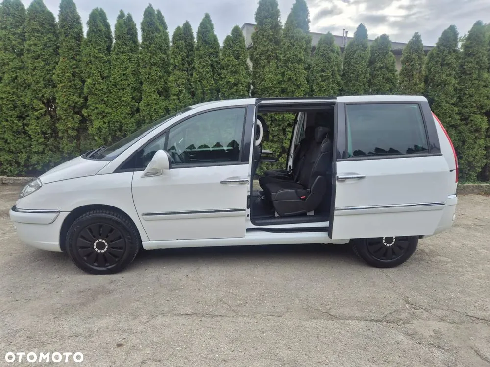 Citroen C8 2010 photo 4