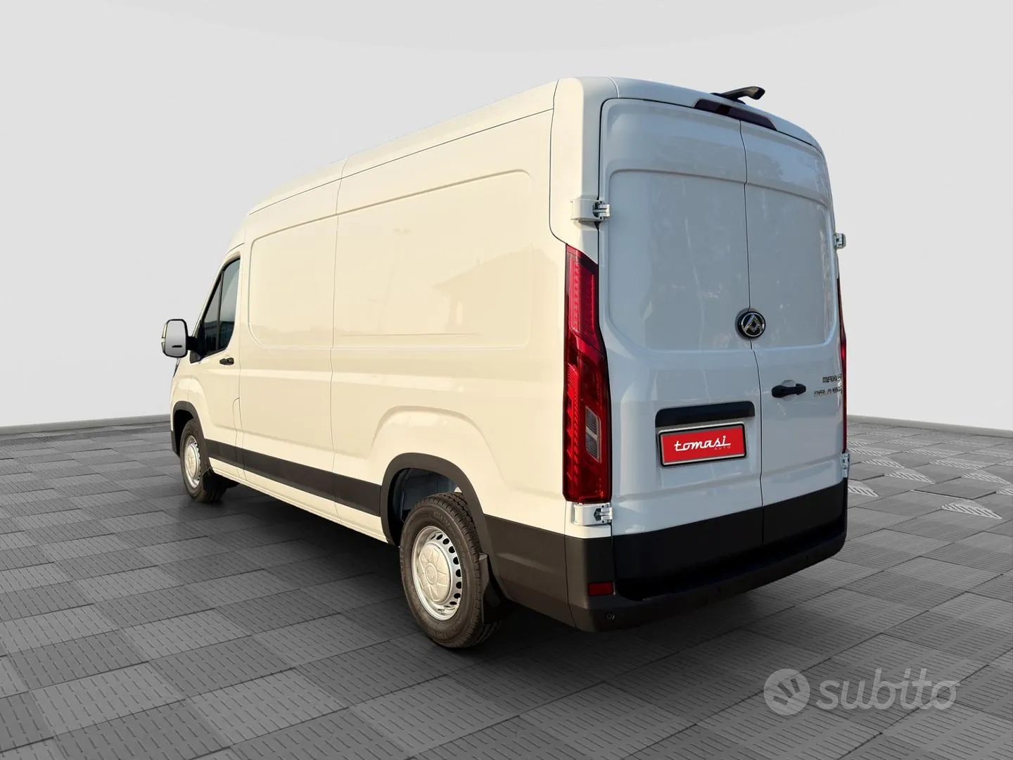 Maxus Deliver9 photo 3