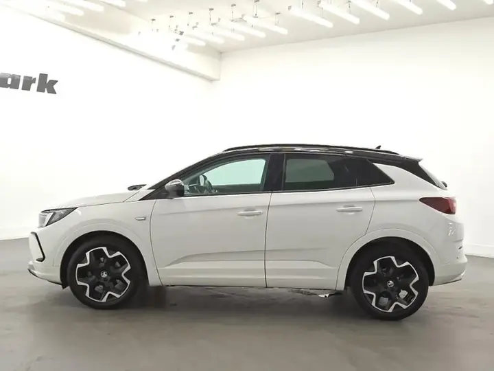 Vauxhall Grandland 2023 photo 4