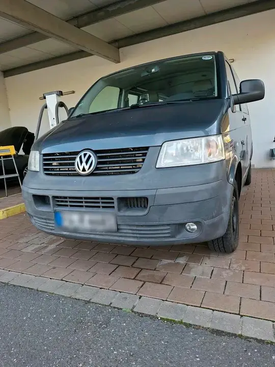 Volkswagen T5