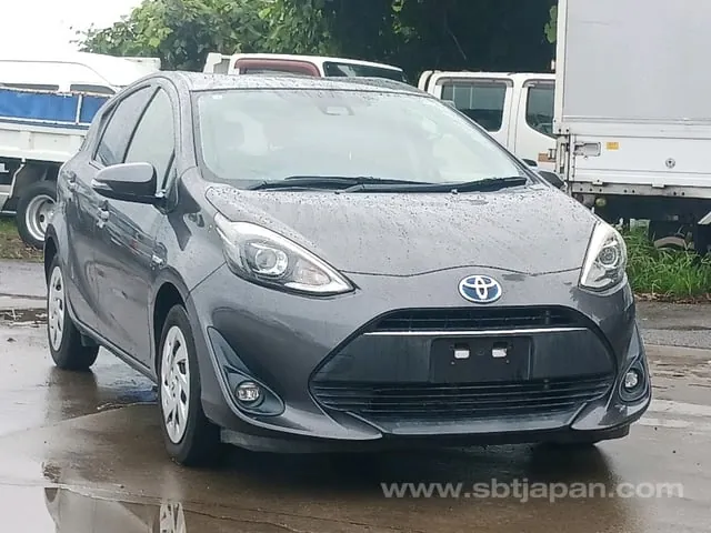 Toyota Aqua S