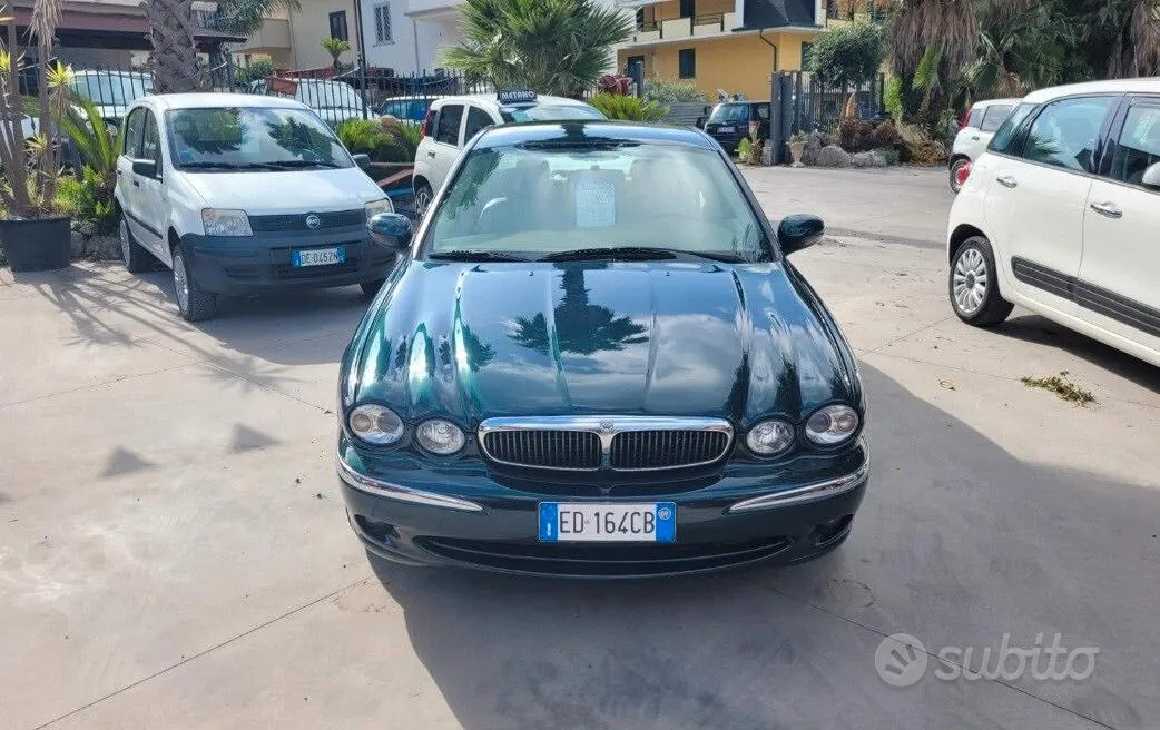 Jaguar X-Type 2002 photo 2