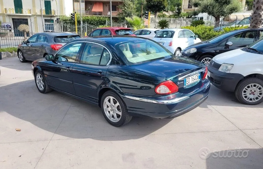 Jaguar X-Type 2002 photo 4