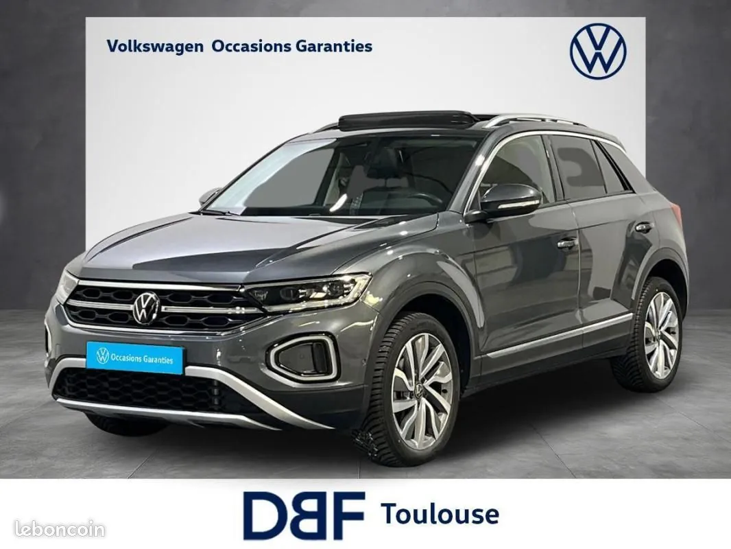 Volkswagen T-Roc 2023 photo 2