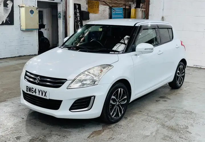Suzuki Swift 2014 photo 4