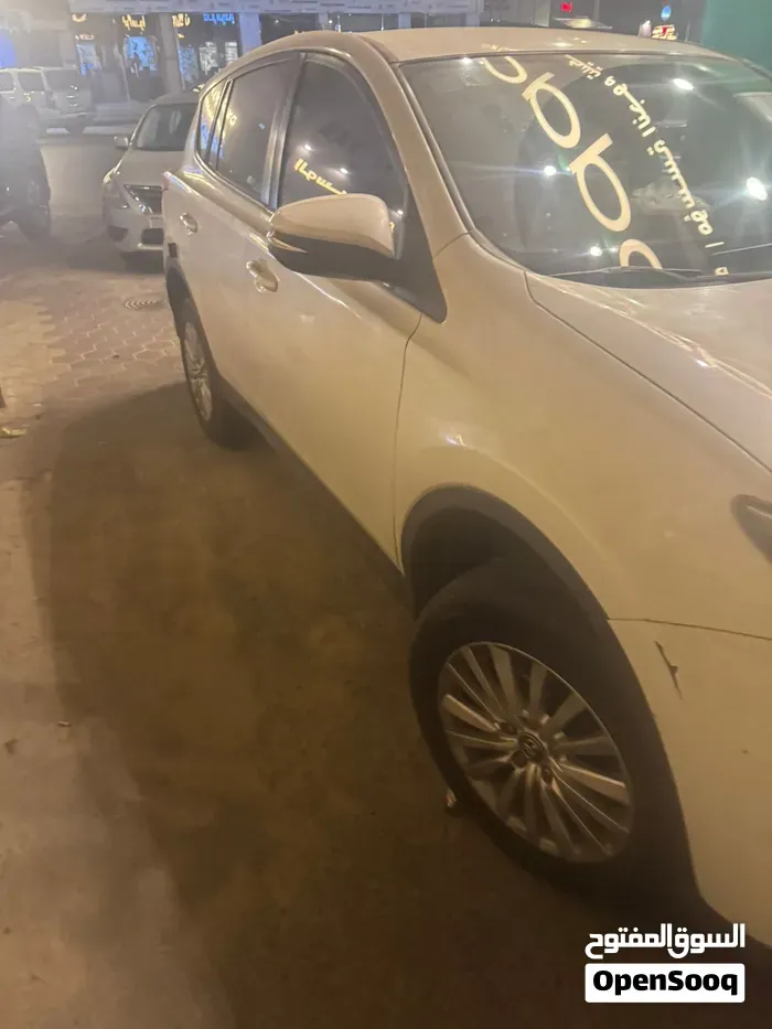 Toyota Rav 4 2015 photo 3