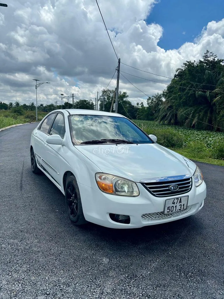 Kia Cerato 2007 photo 2