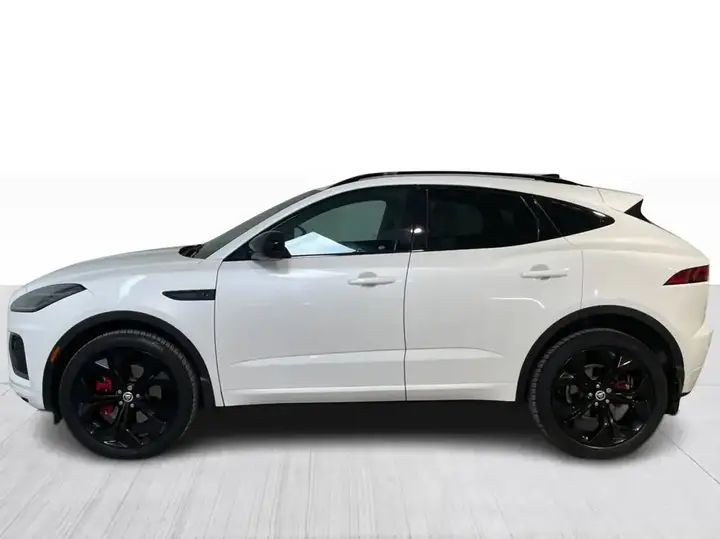 Jaguar E-Pace 2024 photo 5