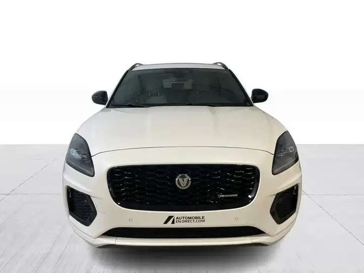 Jaguar E-Pace 2024 photo 2