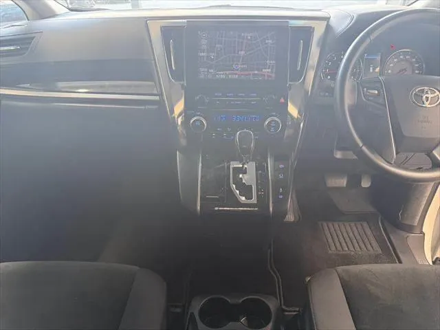 Toyota Alfaard 2.5S 2020 photo 3