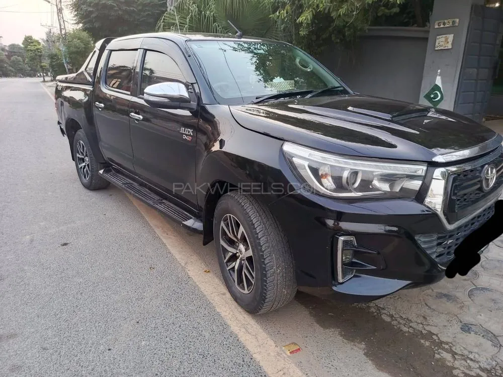 Toyota Hilux