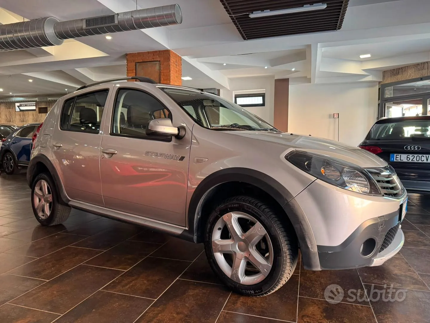 Dacia Sandero Stepway 2010 photo 3