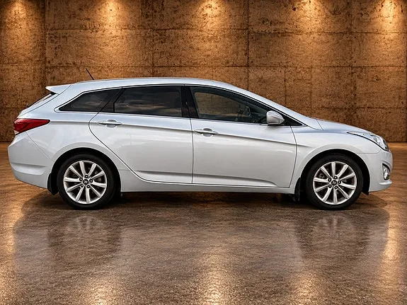 Hyundai I40 2012 photo 4