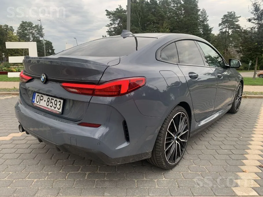 BMW 318I 2020 photo 3
