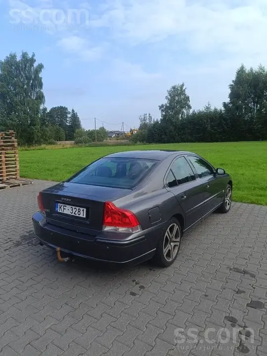 Volvo S60 2005 photo 3