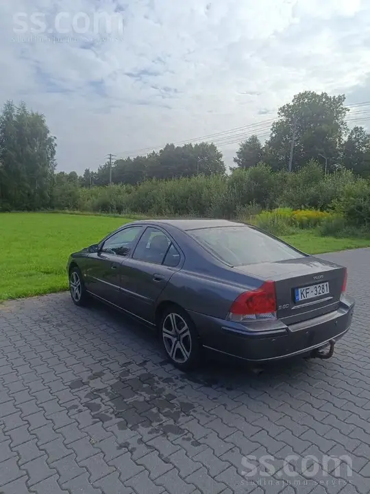 Volvo S60 2005 photo 4