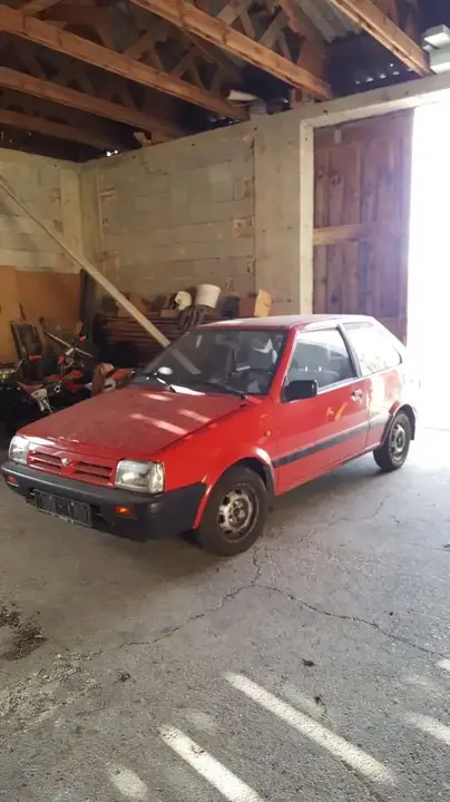 Nissan Micra 1993 photo 2