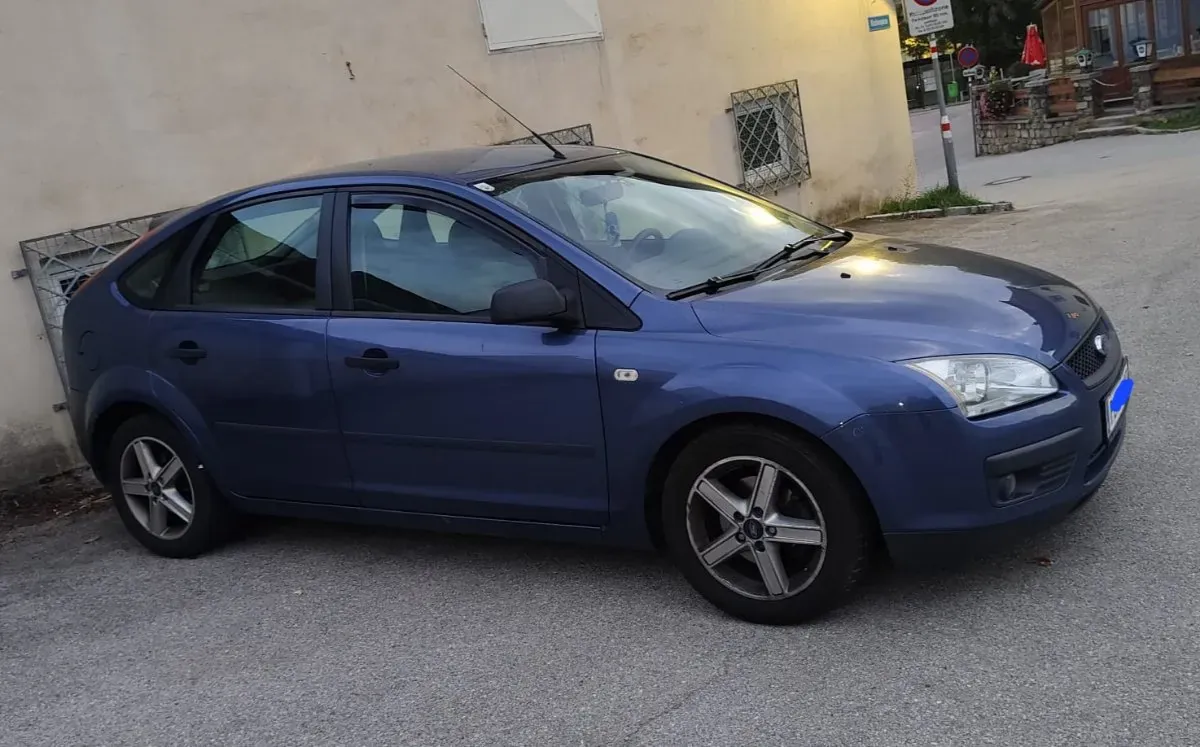 Ford Focus 2005 photo 3