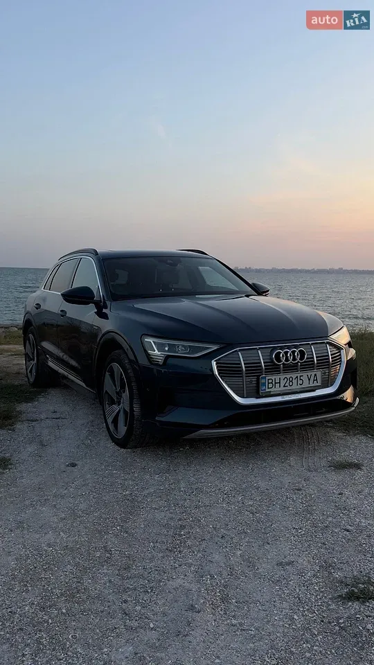 Audi E-Tron 2018 photo 4