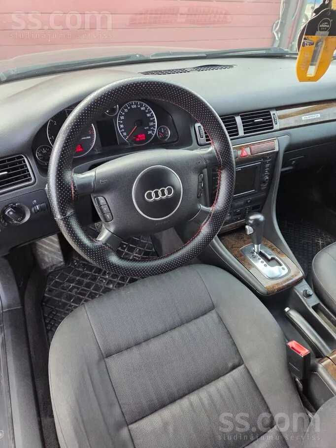 Audi A6 2002 photo 4