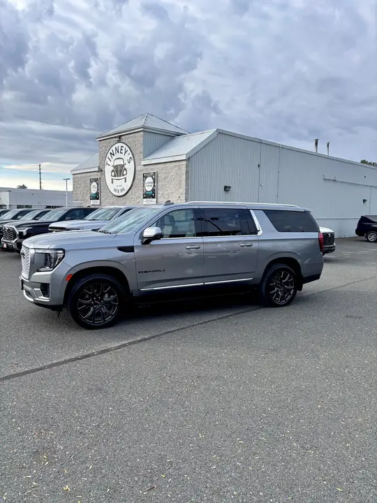 GMC Yukon Xl 2024 photo 4