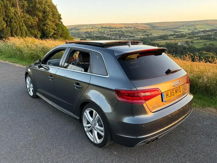 Audi A3 2015 photo 5