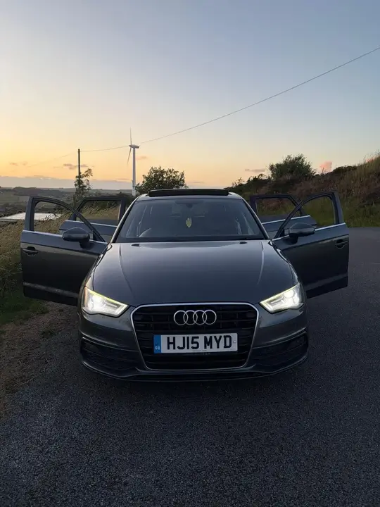 Audi A3 2015 photo 2