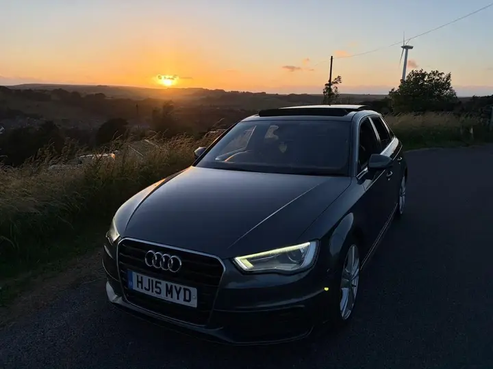 Audi A3 2015 photo 3