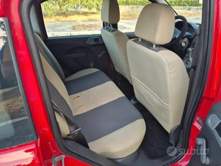 Fiat Panda 2010 photo 5
