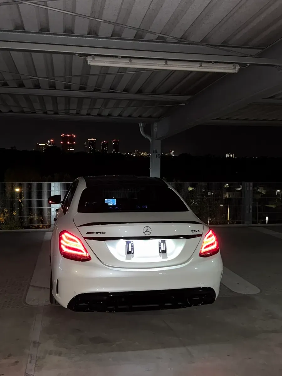 Mercedes-Benz C-Class 2016 photo 3