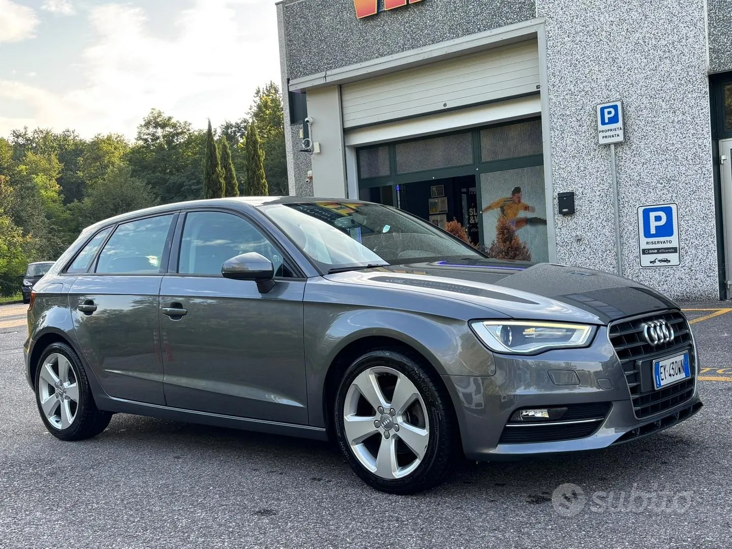 Audi A3 2015 photo 3